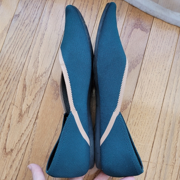 VIVAIA Vienna Pointy Flats Pointed-Toe V-Cut Flats Green Peacork 9.5 - Picture 7 of 16
